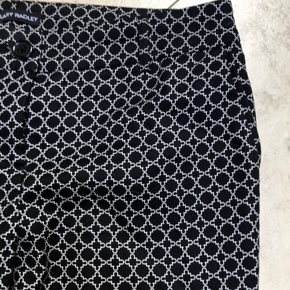 Capris - Picture 2 of 4